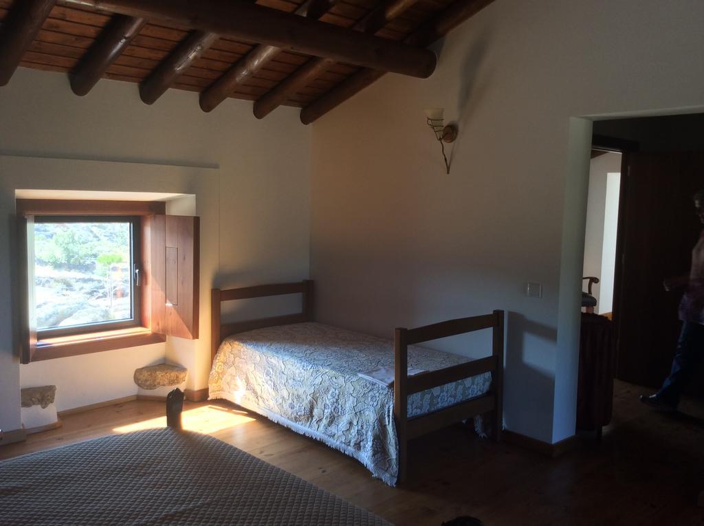 Herdade Da Fonte Castelo de Vide Chambre photo